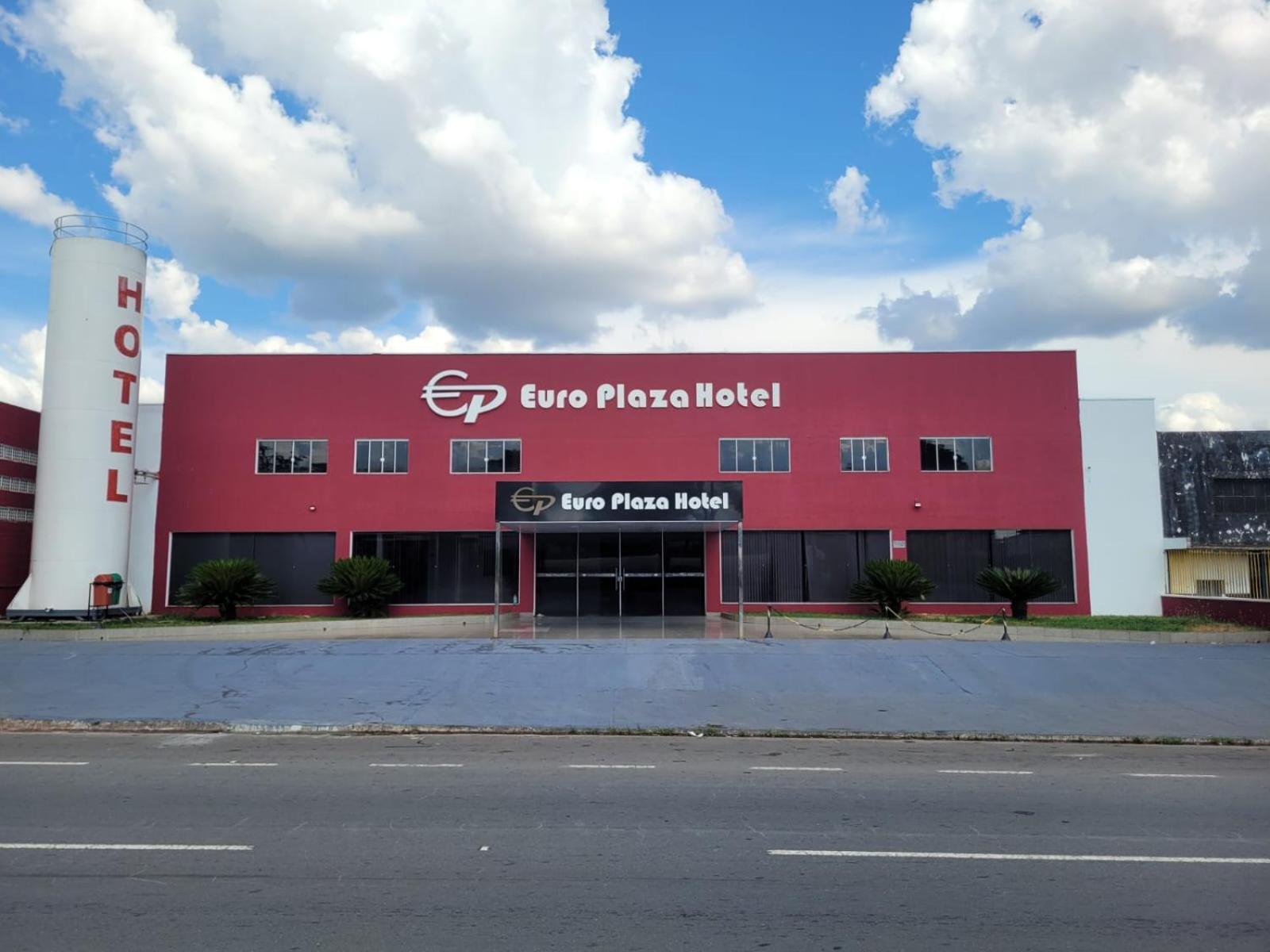 Euro Plaza Hotel - Proximo Ao Aeroporto De Goiania, Santa Genoveva エクステリア 写真