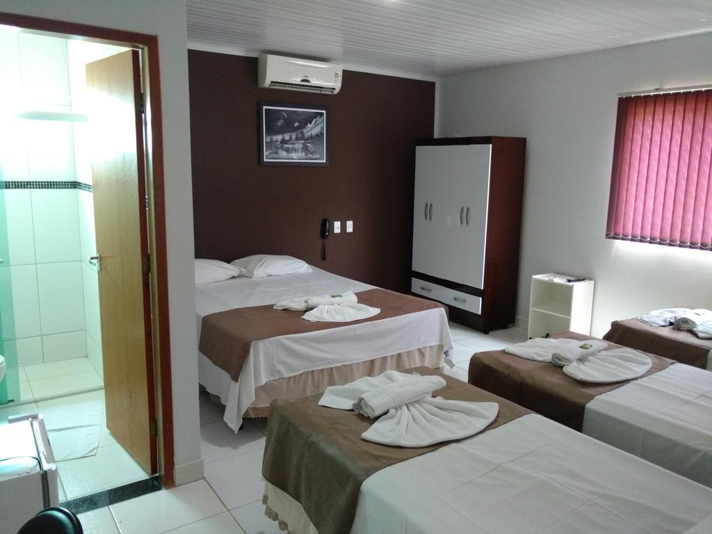 Euro Plaza Hotel - Proximo Ao Aeroporto De Goiania, Santa Genoveva エクステリア 写真